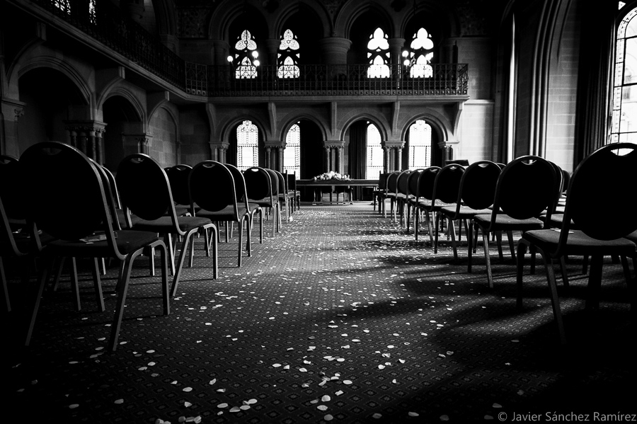 Wedding ceremony at Manchester Town Hall